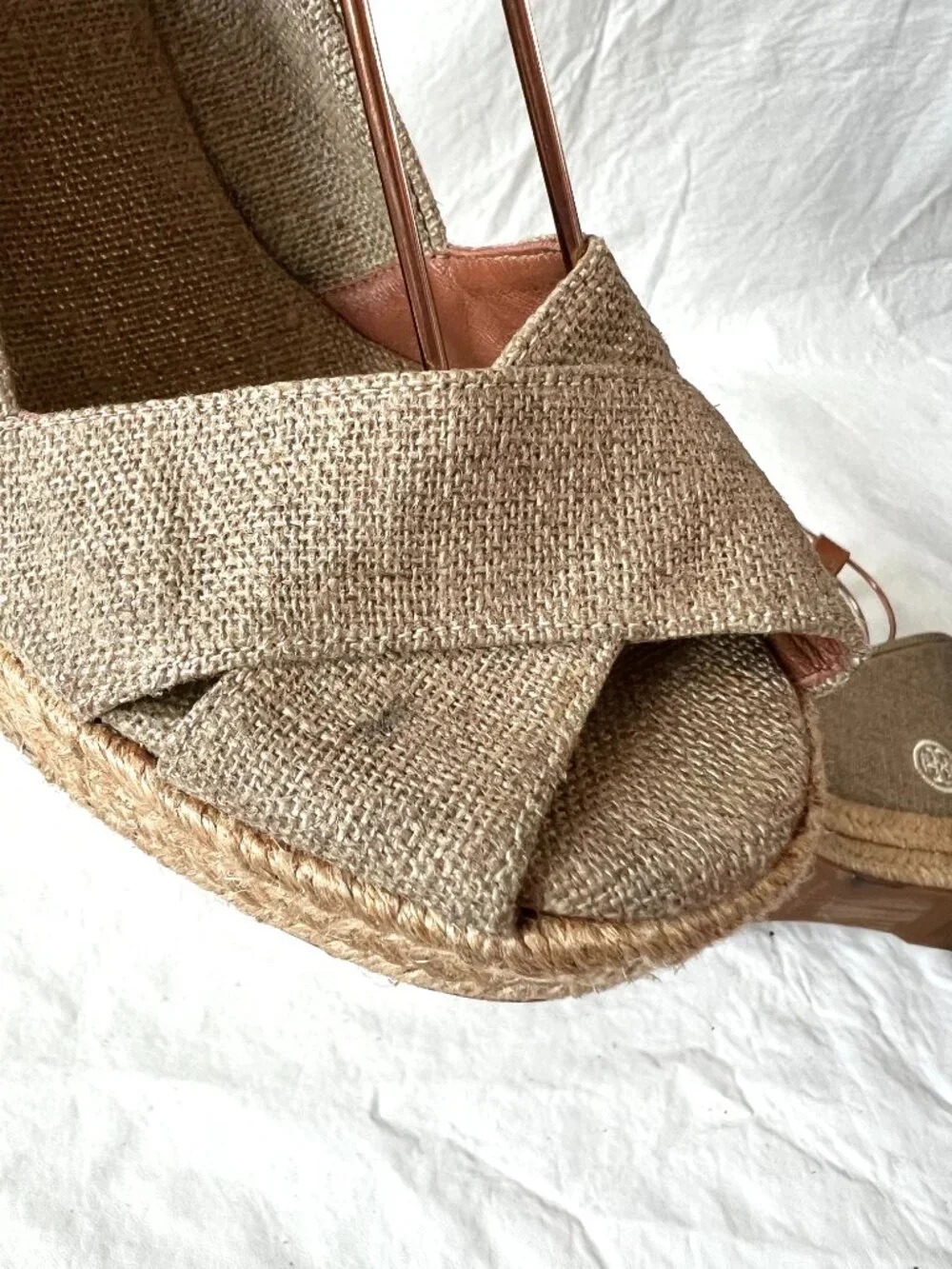 Tory Burch espadrille sandals womens 8 beige canvas wedge slingback ankle strap